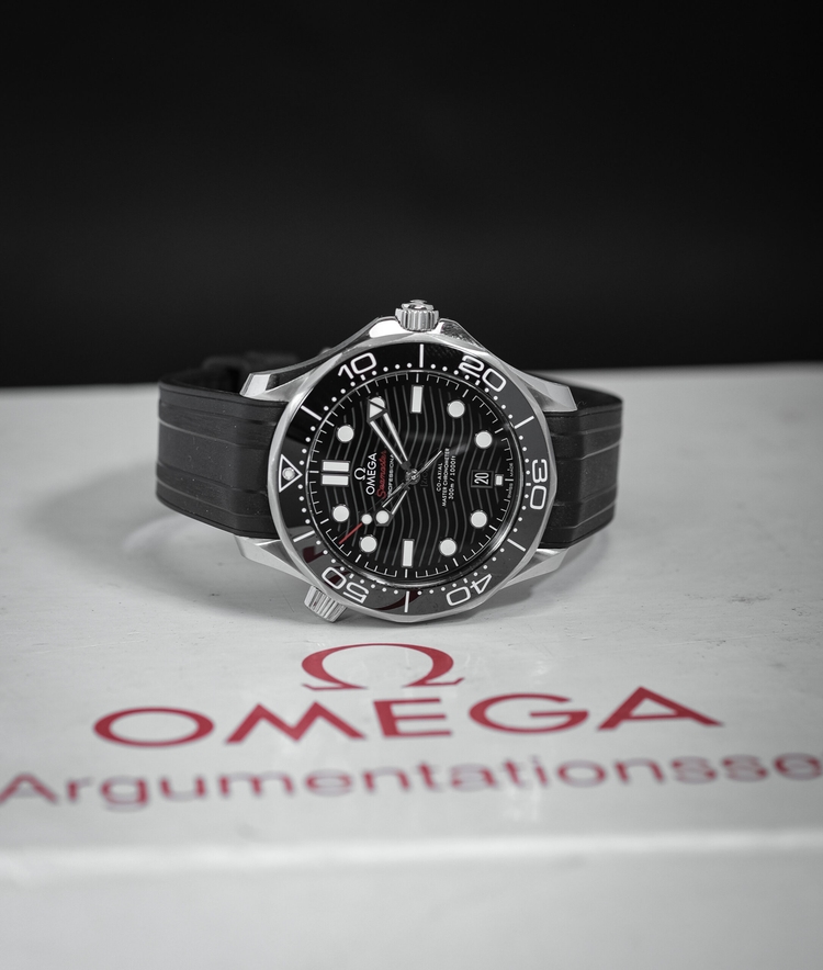 Omega Seamaster Diver 300M