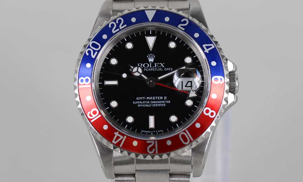 Three time zones on the Rolex GMT Master II